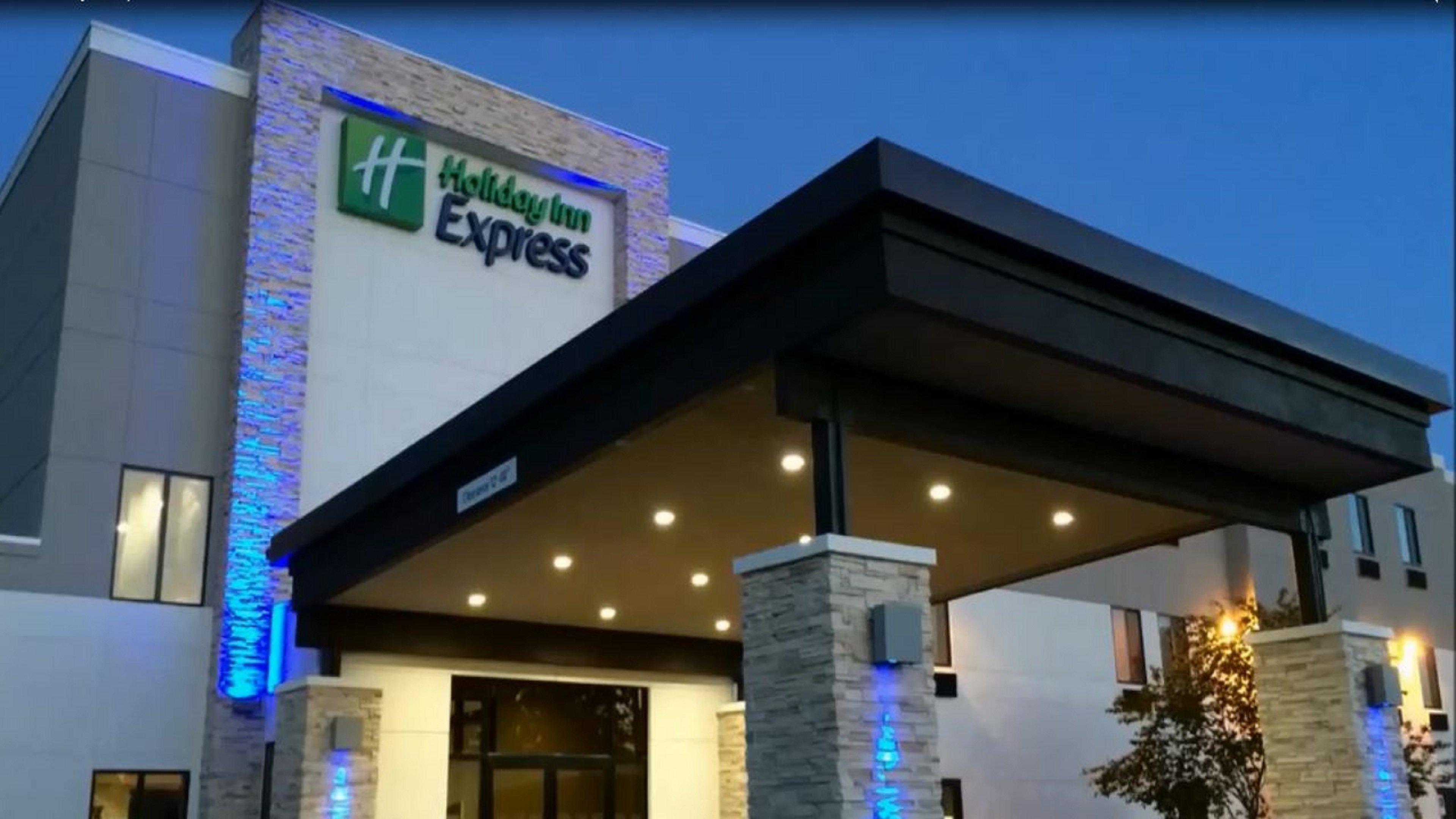 Holiday Inn Express & Suites - Oklahoma City Airport By Ihg Εξωτερικό φωτογραφία